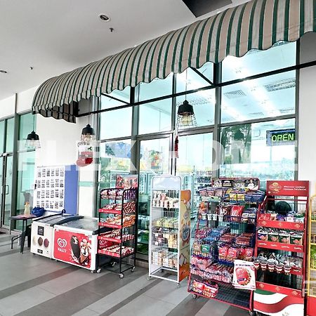 Colour-Theme Designed, Private Studio Home, Cybersquare 27B Cyberjaya, Flexihome-My Exterior photo